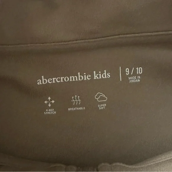 Abercrombie Kids Athletic Jacket! - Picture 3 of 6